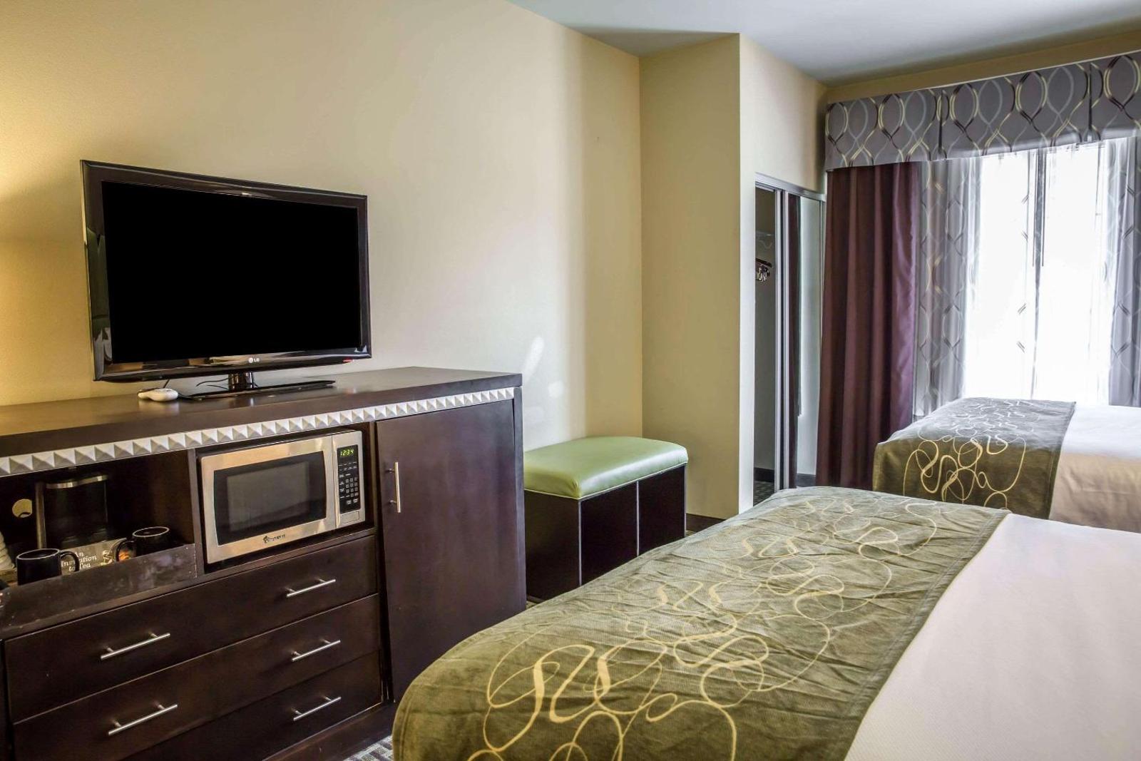 Comfort Suites New Bern near Cherry Point Main image 2